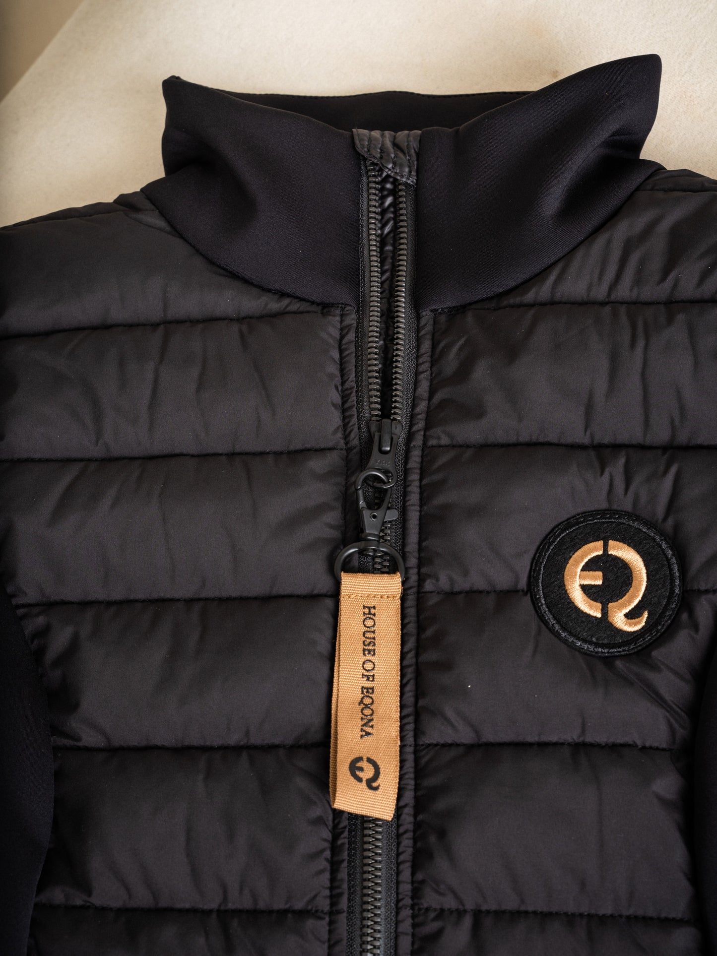 Eqona Vest